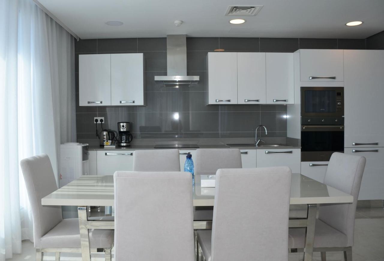 The Lodge Suites Manamah Buitenkant foto