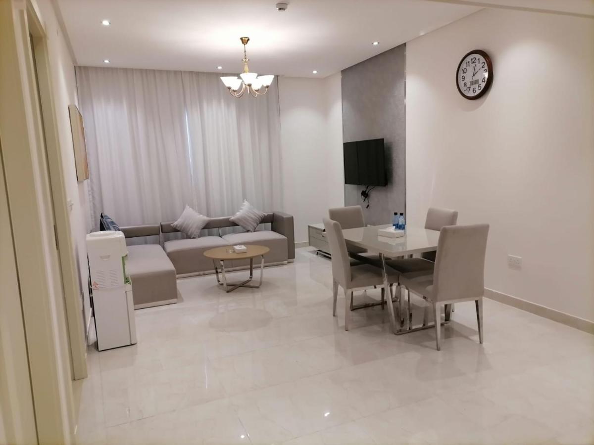 The Lodge Suites Manamah Buitenkant foto